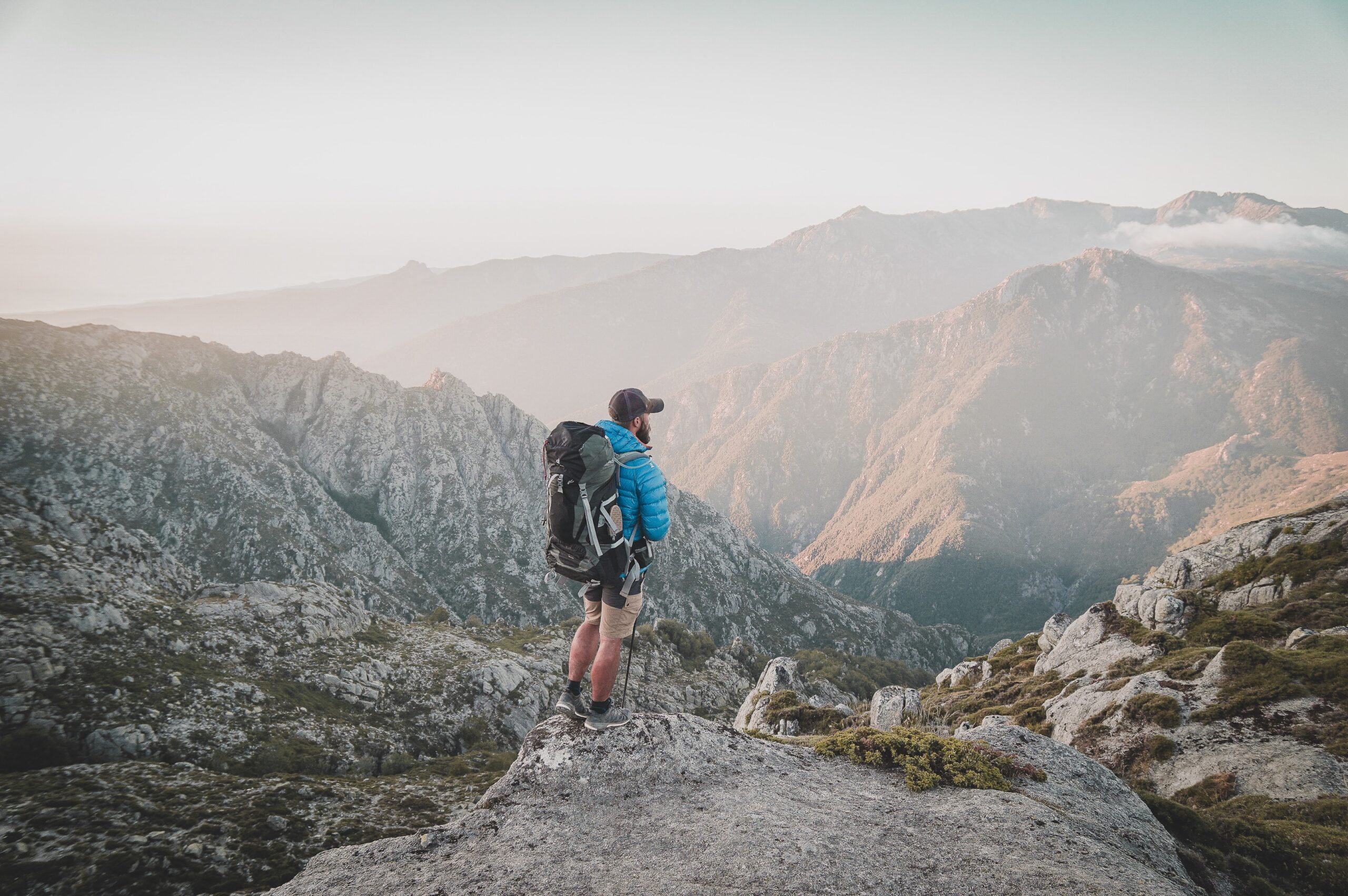ophelie-authier-X0SMdQSQwzc-unsplash Retkikohteiden valinta budjetti ja logistiikka