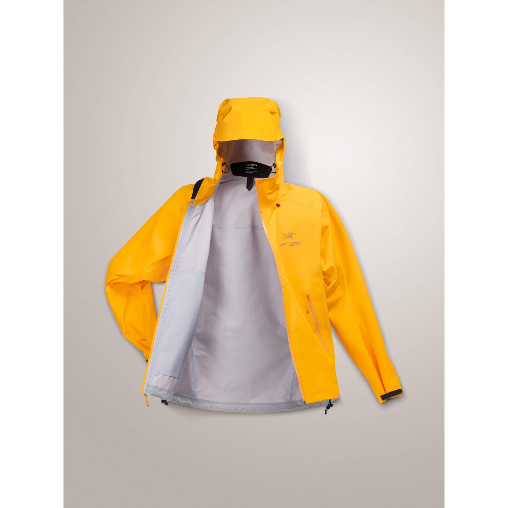 Arcteryx-BETA-LT-JACKET-M-