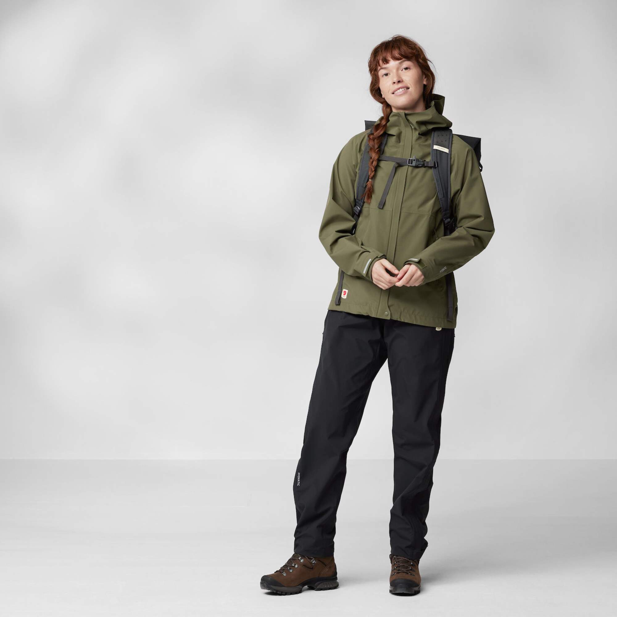 Fjallraven-HC-HYDRATIC-TRAIL-JACKET