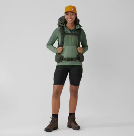 FJALLRAVEN-ABISKO-MIDSUMMER-SHORTS-W